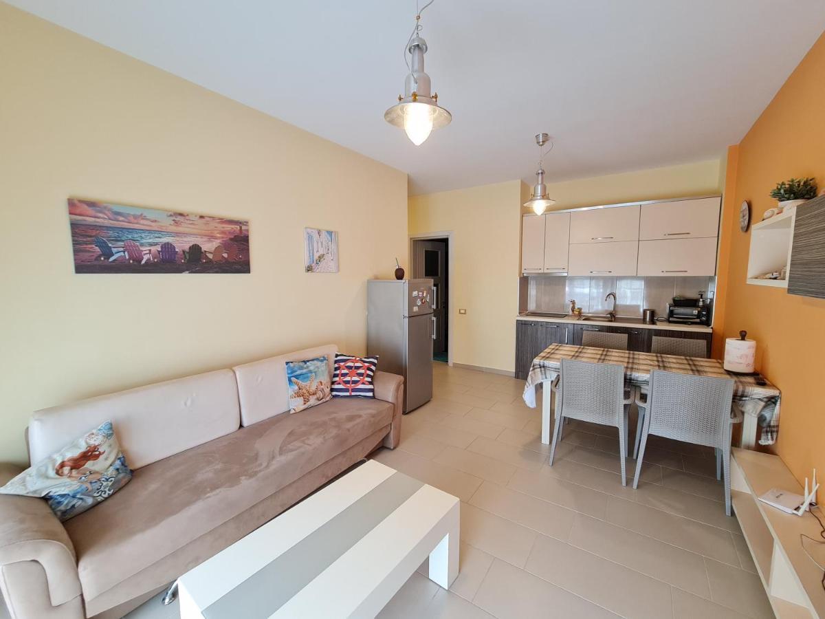 Holiday Apartments Влёра Экстерьер фото