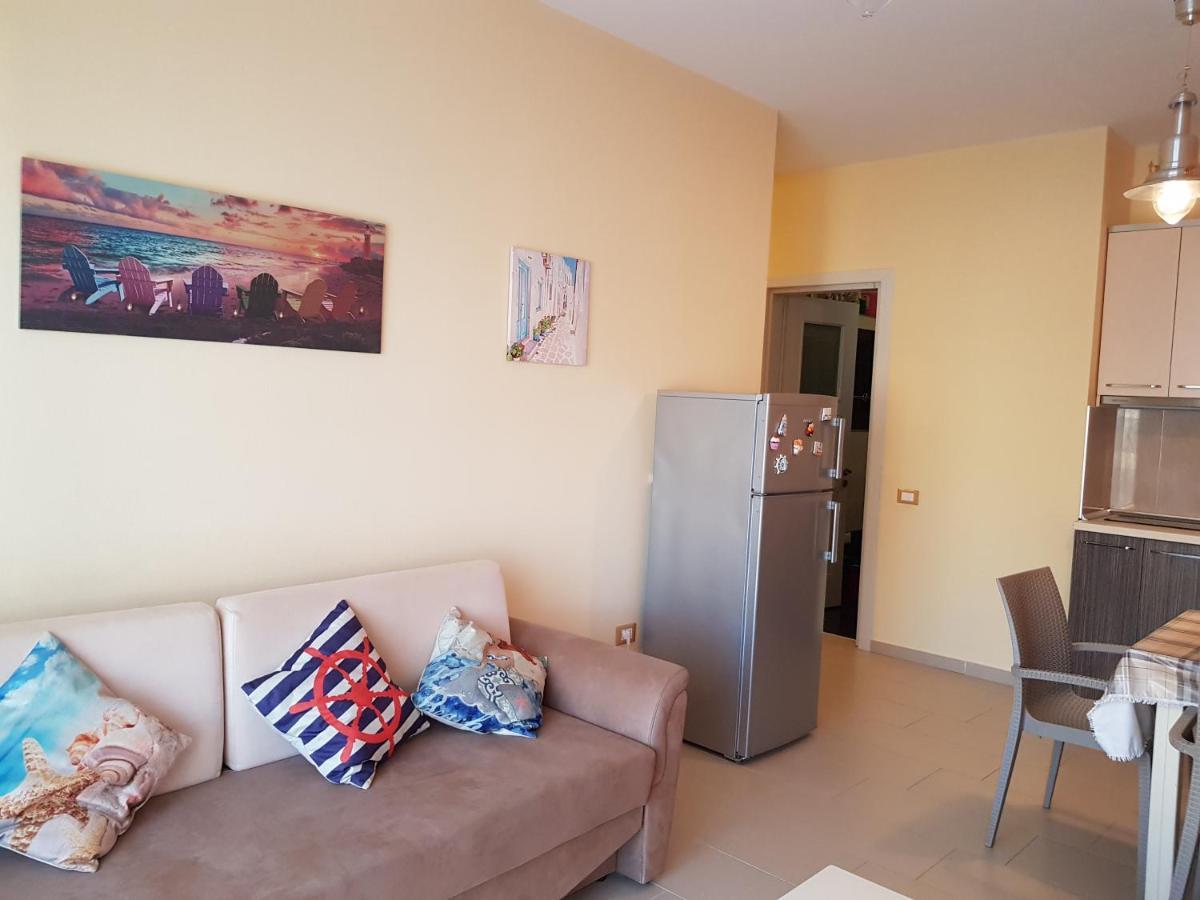 Holiday Apartments Влёра Экстерьер фото